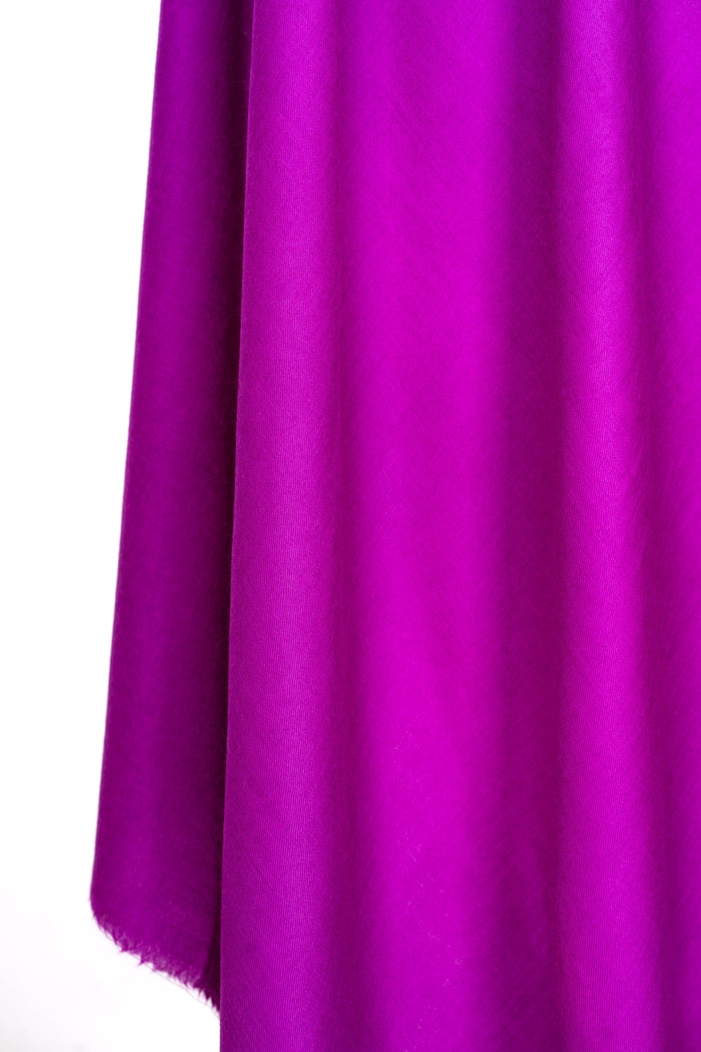 Imperial Plum: A Plain Merino Wool Shawl of Regal Sophistication