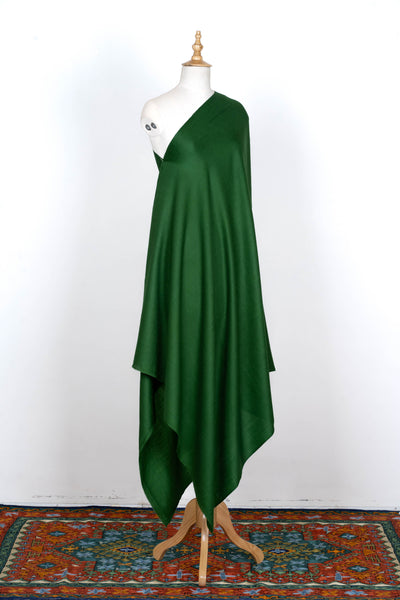 Emerald Essence: A Plain Merino Wool Shawl in Deep Green