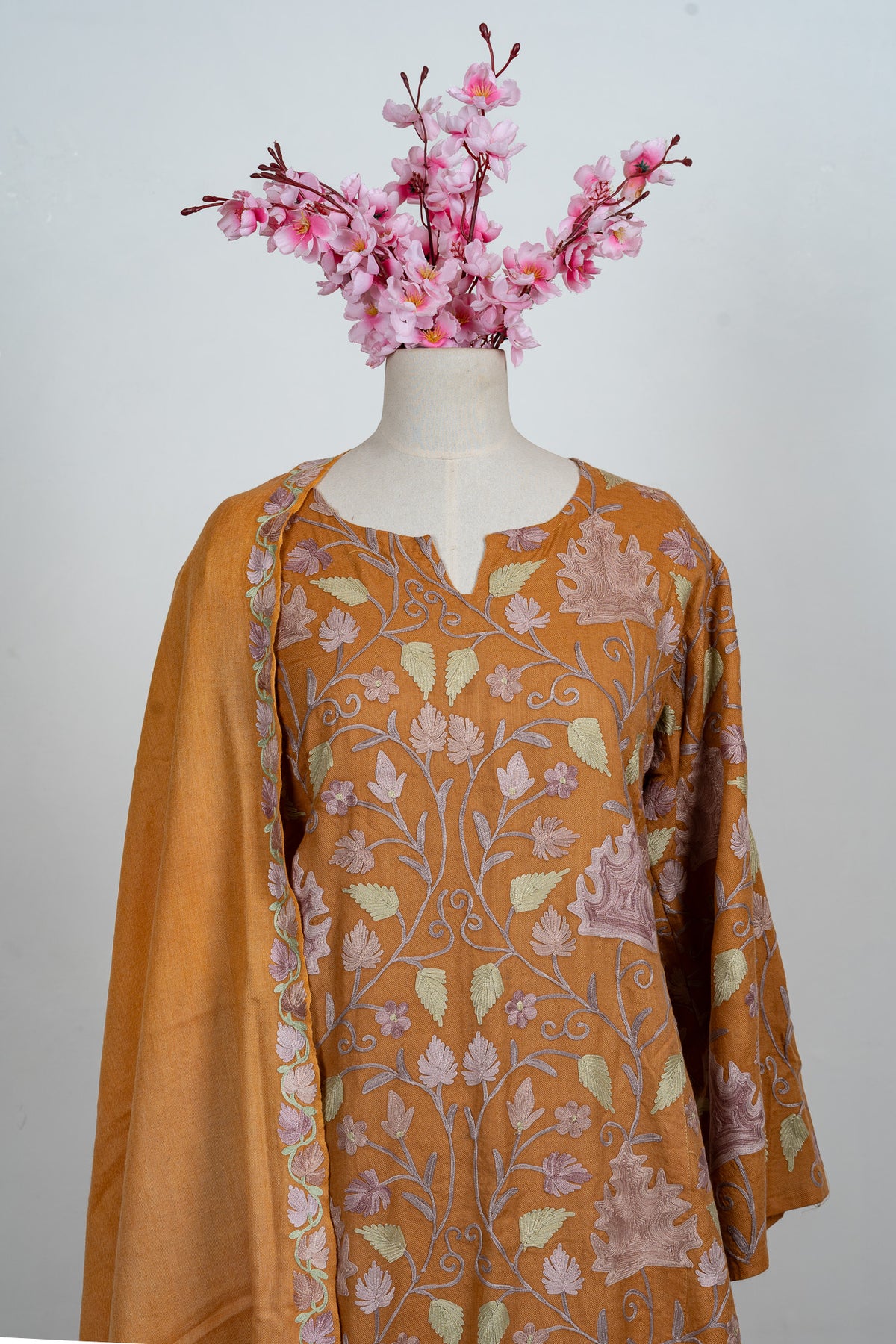 Amber Leaf Aari Embroidered Abaya