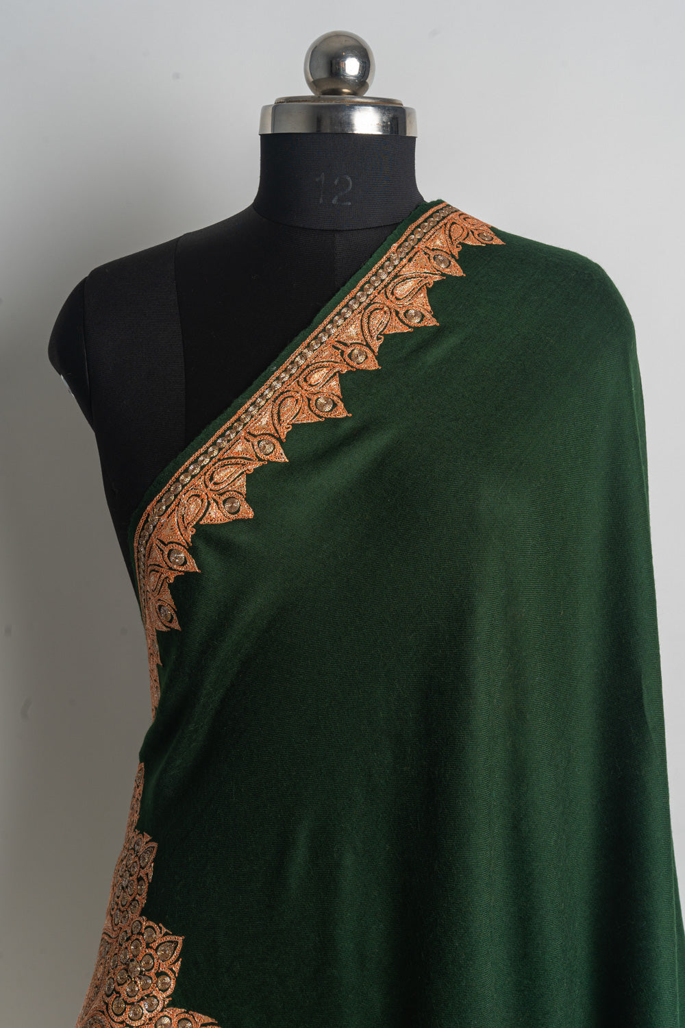 kashmiri tilla shawl