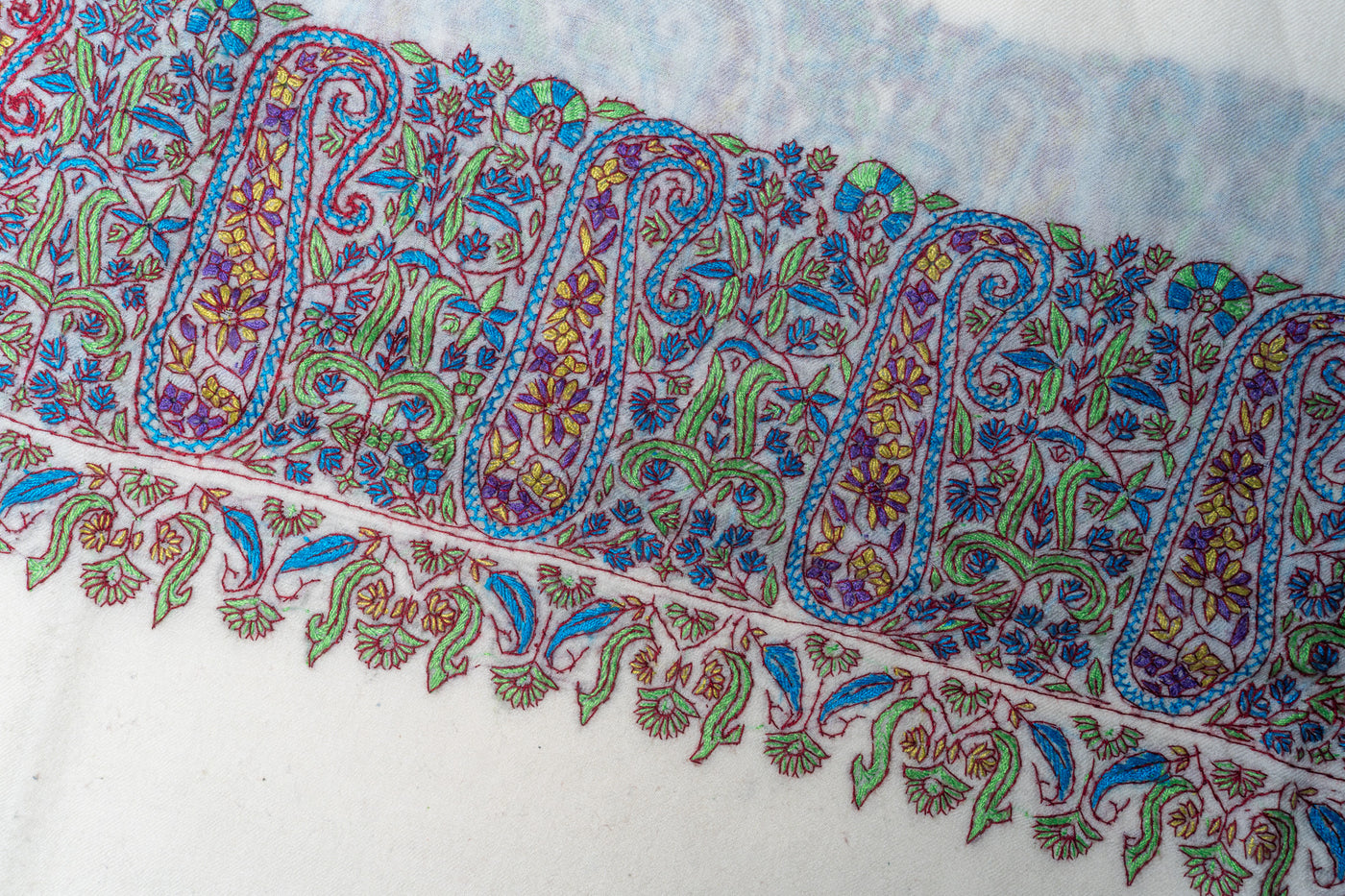 Rang-e-Bahar: Kashmiri Hand Embroidered Sozni Tapestry Shawl