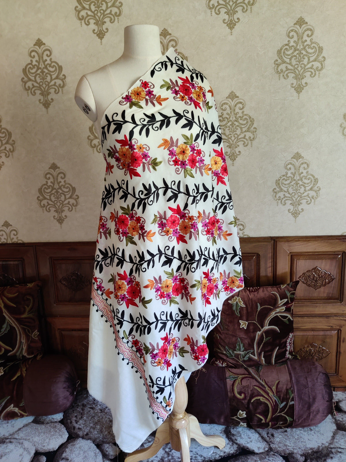 Floral Essence Merino Scarf - KashmKari