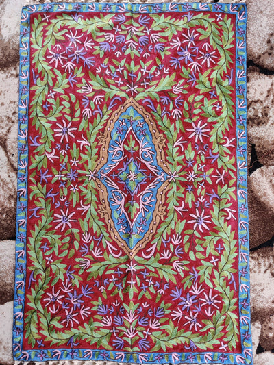 Maroon Hand-Aari Embroidered Rug 2.5 x 4 - KashmKari