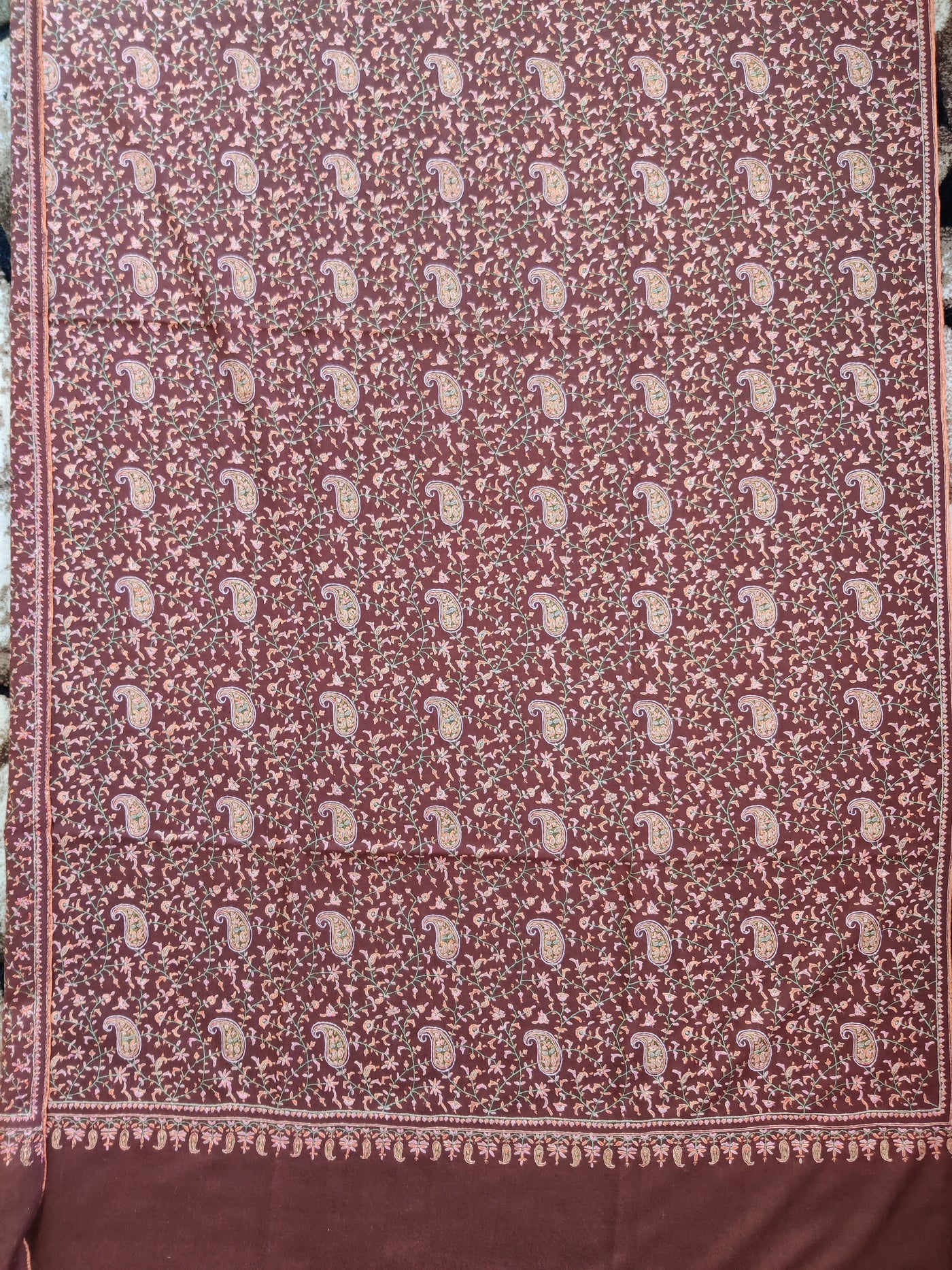 The Paisley Masterpiece: Pure Pashmina Shawl with Sozni Embroidery - KashmKari