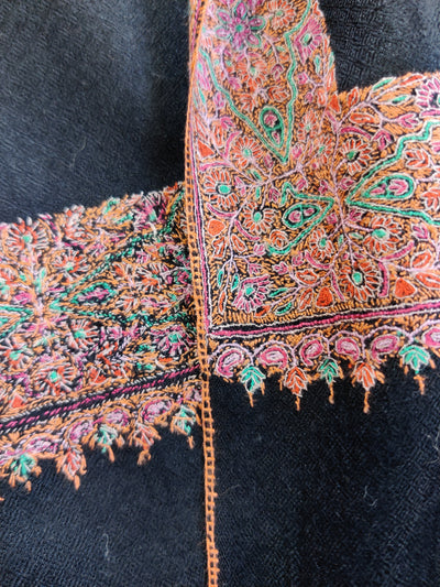Timeless Tradition: Black Pashmina Shawl with Multi-Color Paisley Design - KashmKari