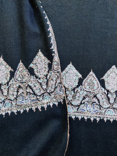 The Sozni Splendor: Black Pashmina Shawl with Floral Embroidery - KashmKari