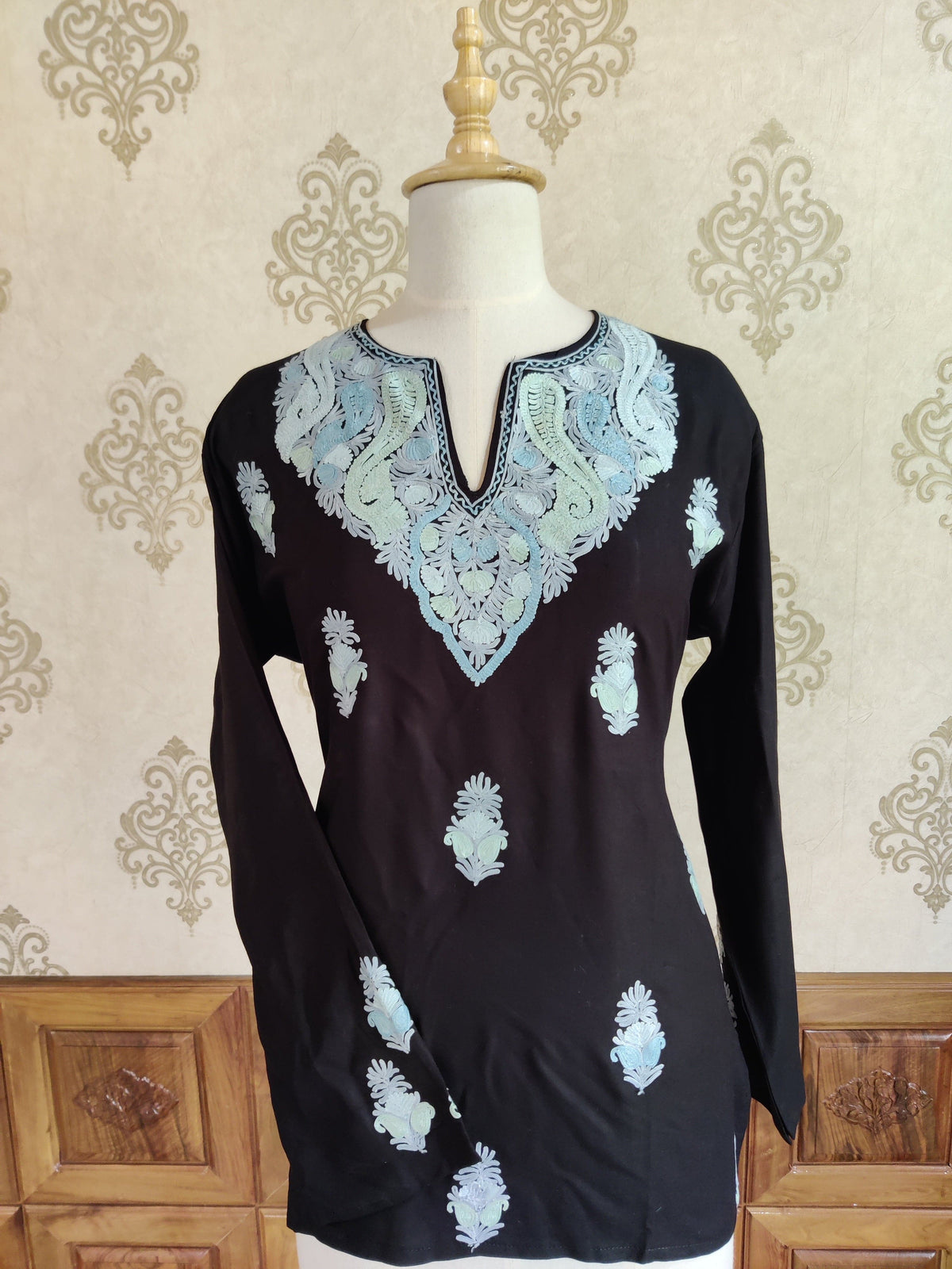 Noir Mystique Aari Embroidered Kurti