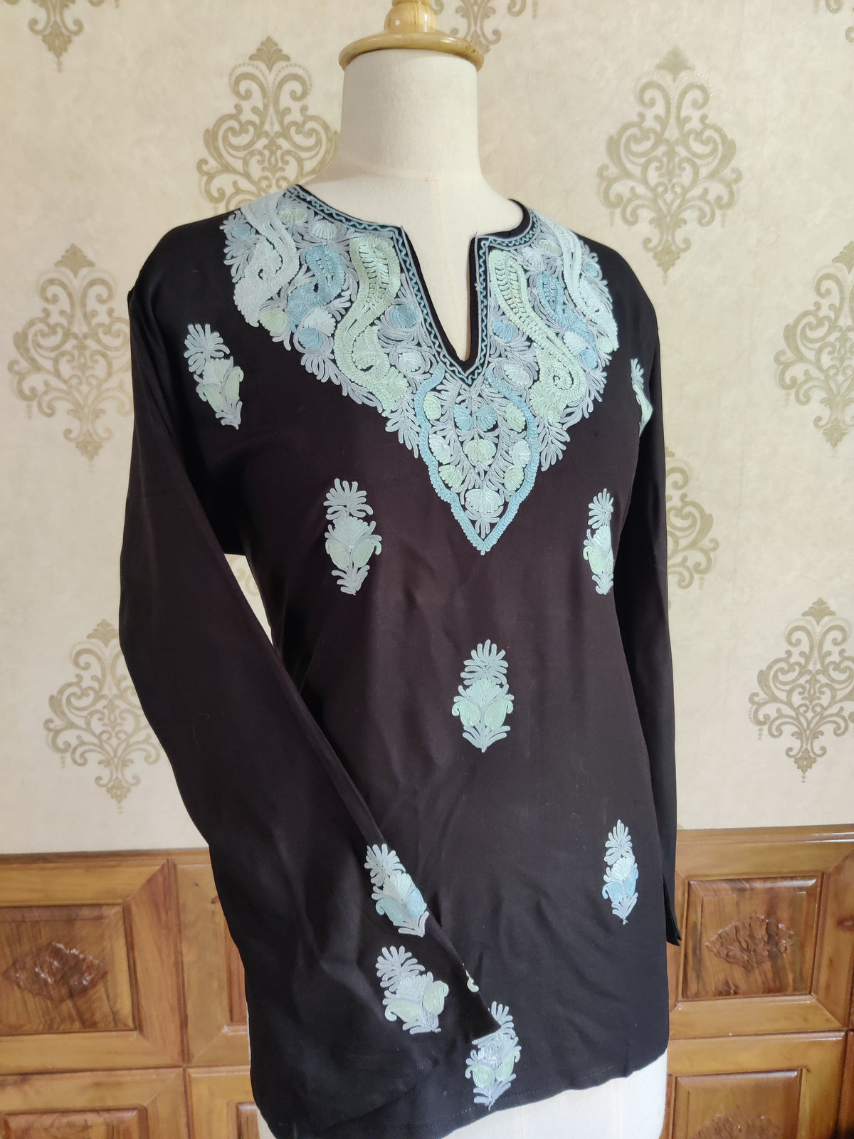 Noir Mystique Aari Embroidered Kurti