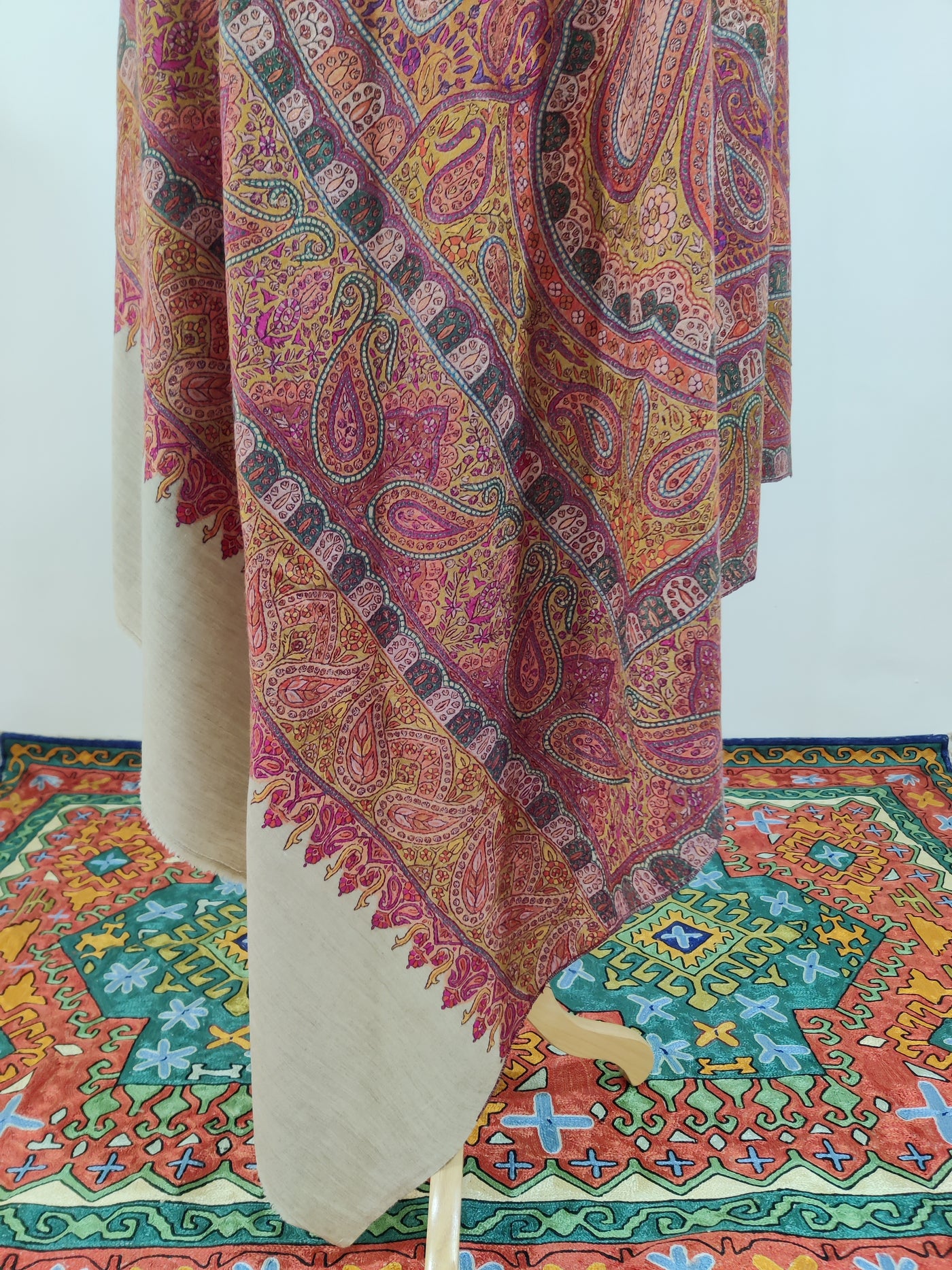 3 Yards : Crimson Majesty Hand Embroidered Sozni Pure Pashmina Shawl