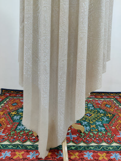 3 Yards : Ivory Whisper Hand Embroidered Sozni Pure Pashmina Shawl