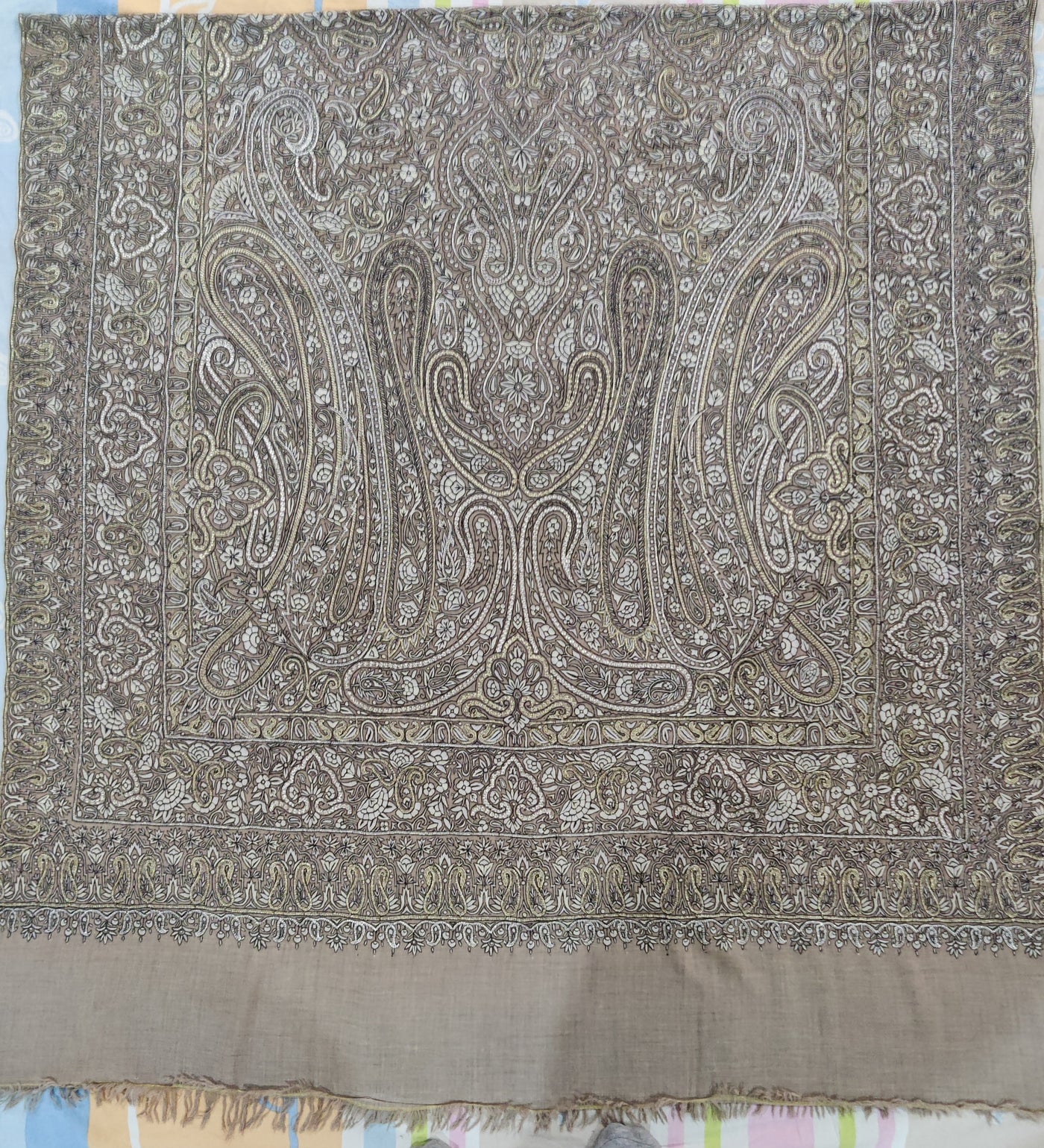 3 Yards : Ebony Paisley Sozni and Tilla Hand Embroidered Pure Pashmina Shawl