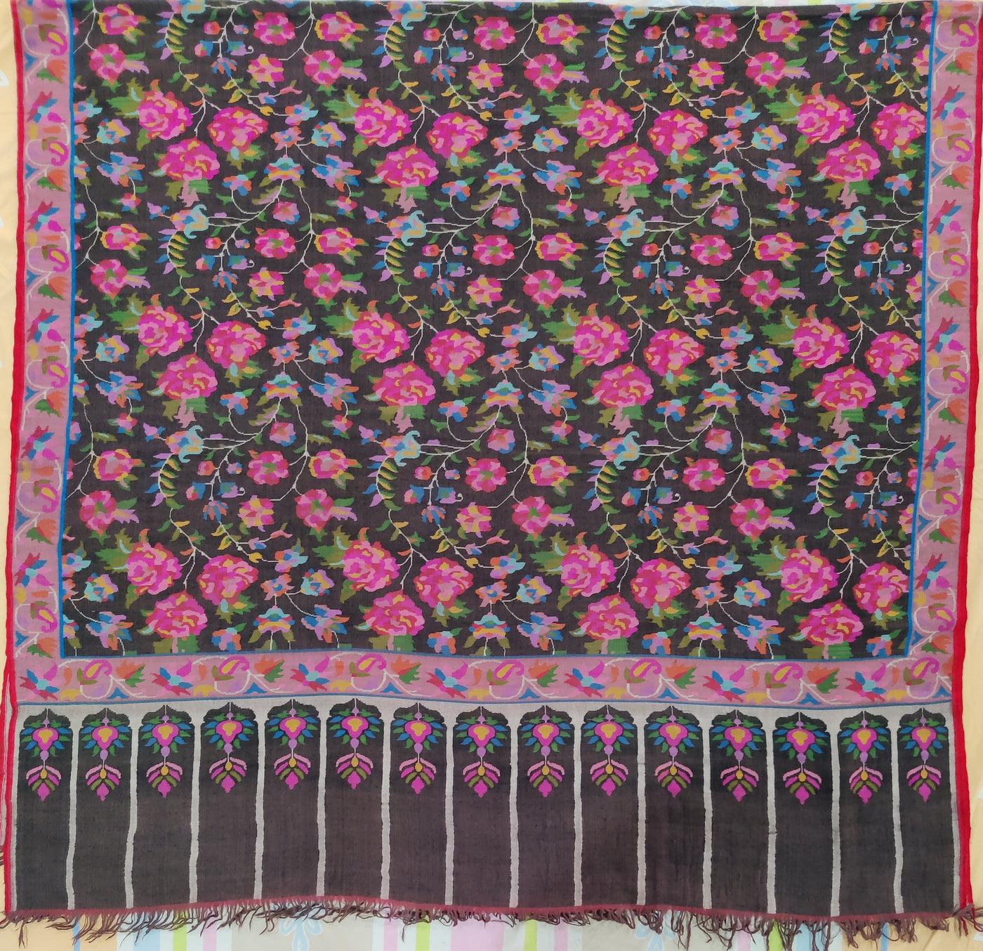 3 Yards : Floral Night Kani Pure Pashmina Shawl