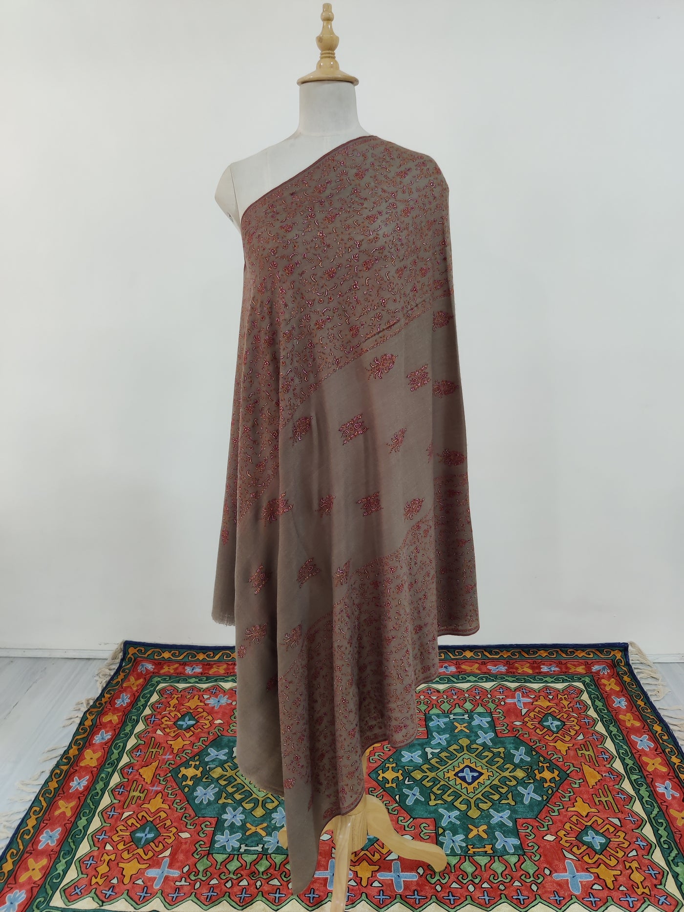 Autumn Embers: Sozni Hand-Embroidered Pure Pashmina Shawl