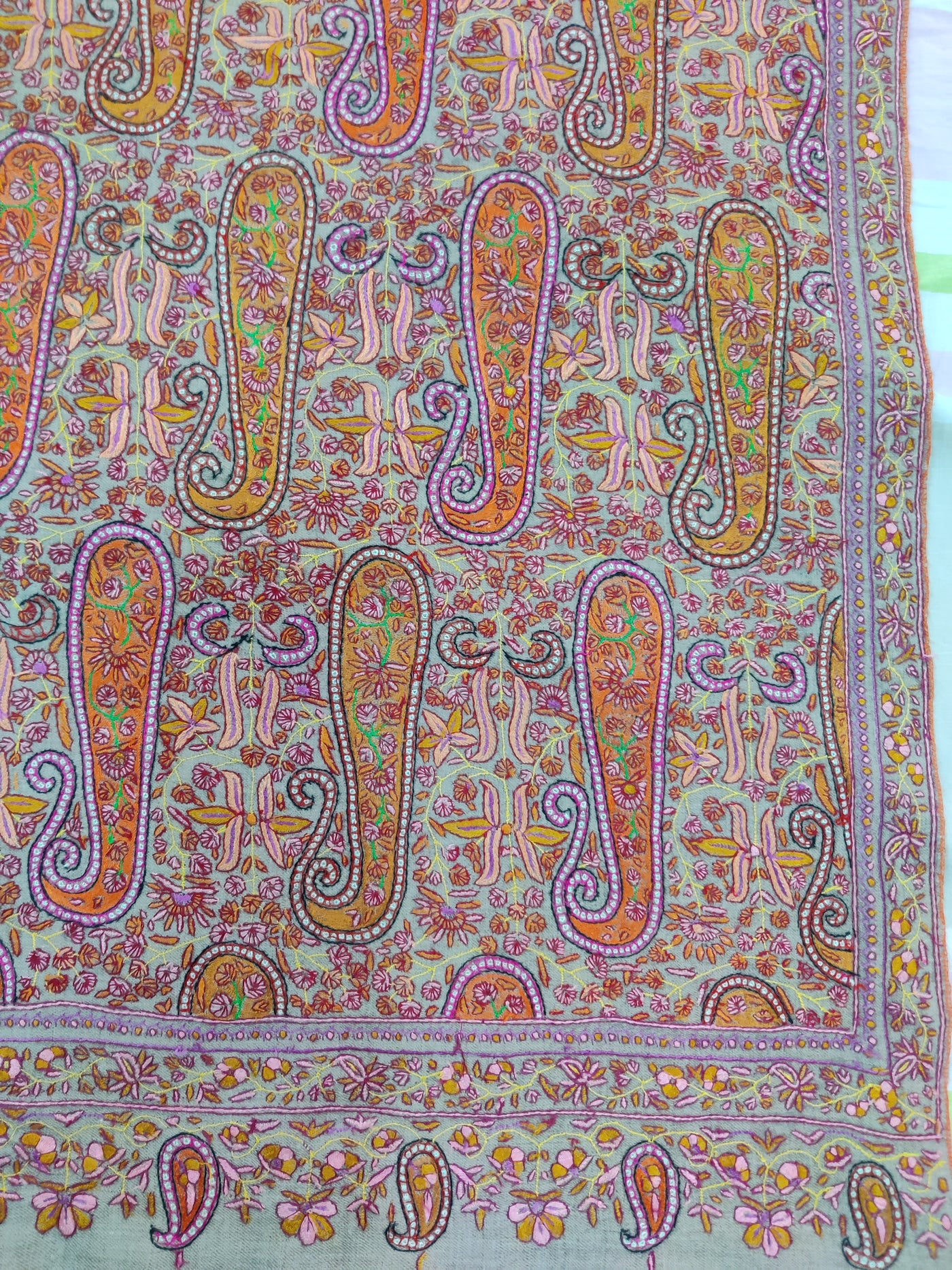 Ruby Heritage Sozni Embroidered Pure Pashmina Shawl