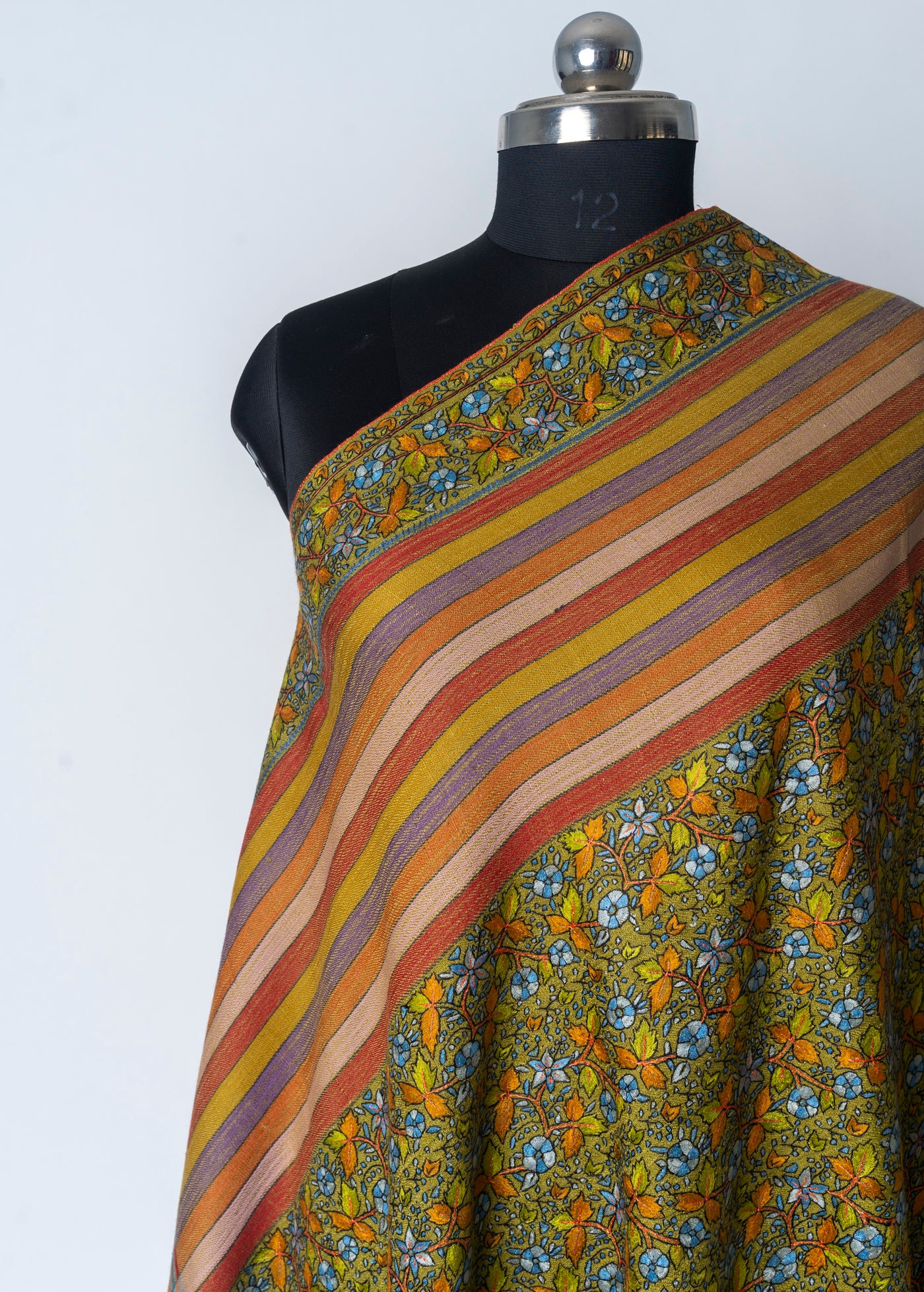Pashmina Zareena: Sozni Splendor Shawl With Hand Embroidery
