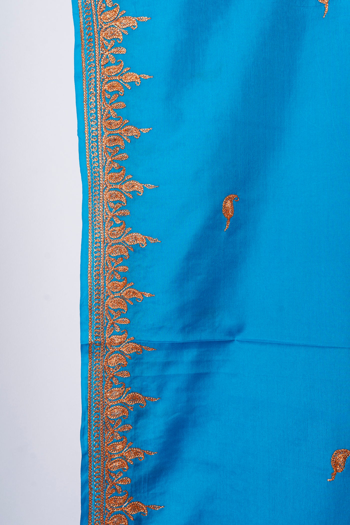 Azure Delight Pure Crepe Hand Tilla-Embroidery Saree