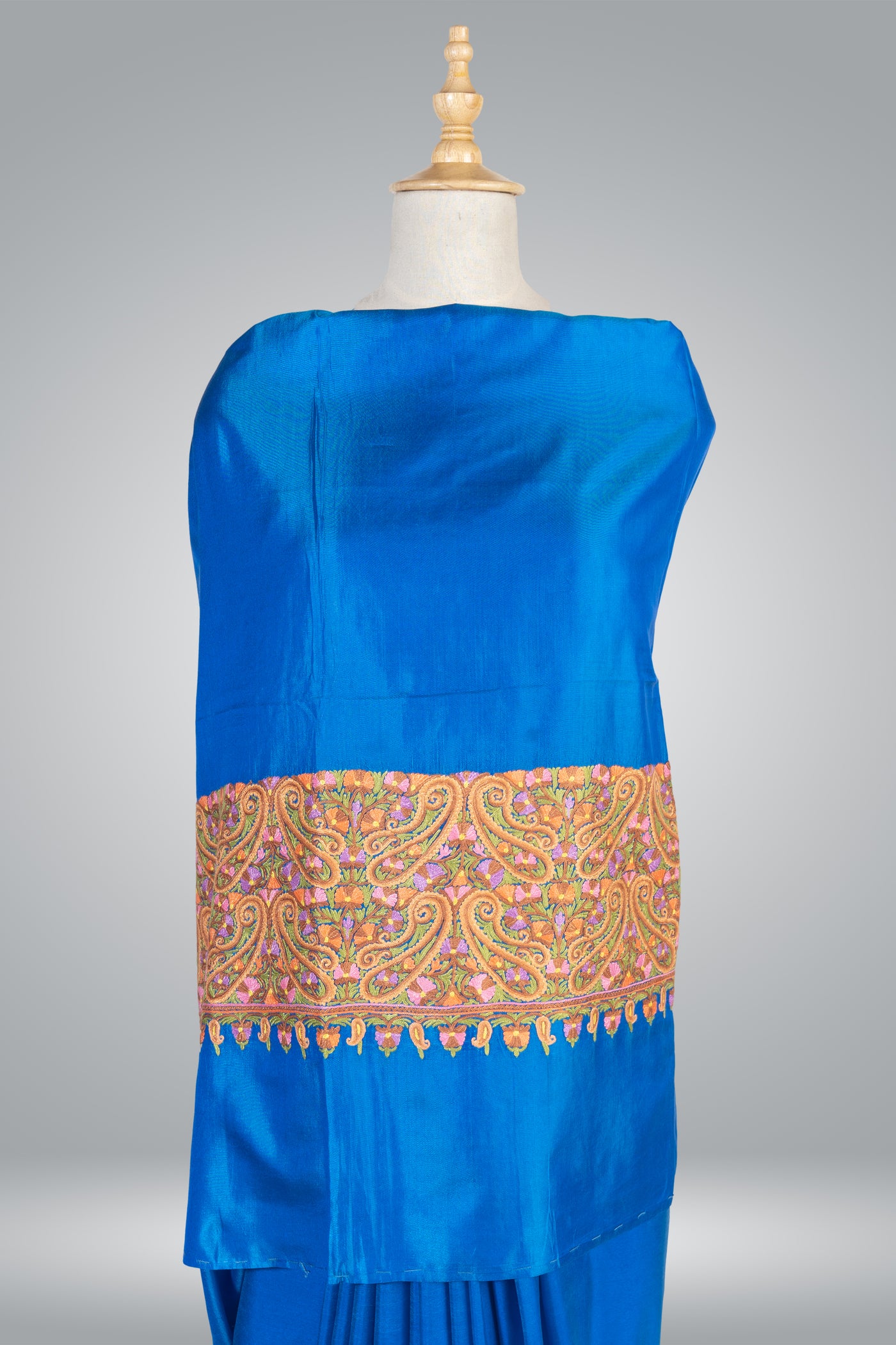 Royal Heritage: Aari Embroidered Pure Silk Kashmiri Saree in Majestic Blue - KashmKari