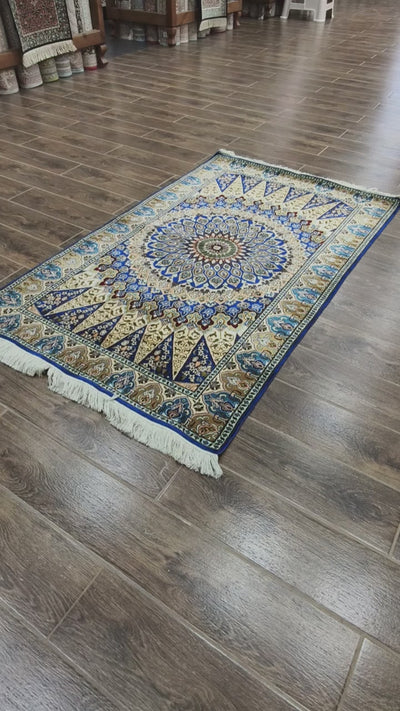 Sunburst Medallion Carpet - Hand Knotted Pure Silk Kashmiri Carpet (3ft * 5ft)