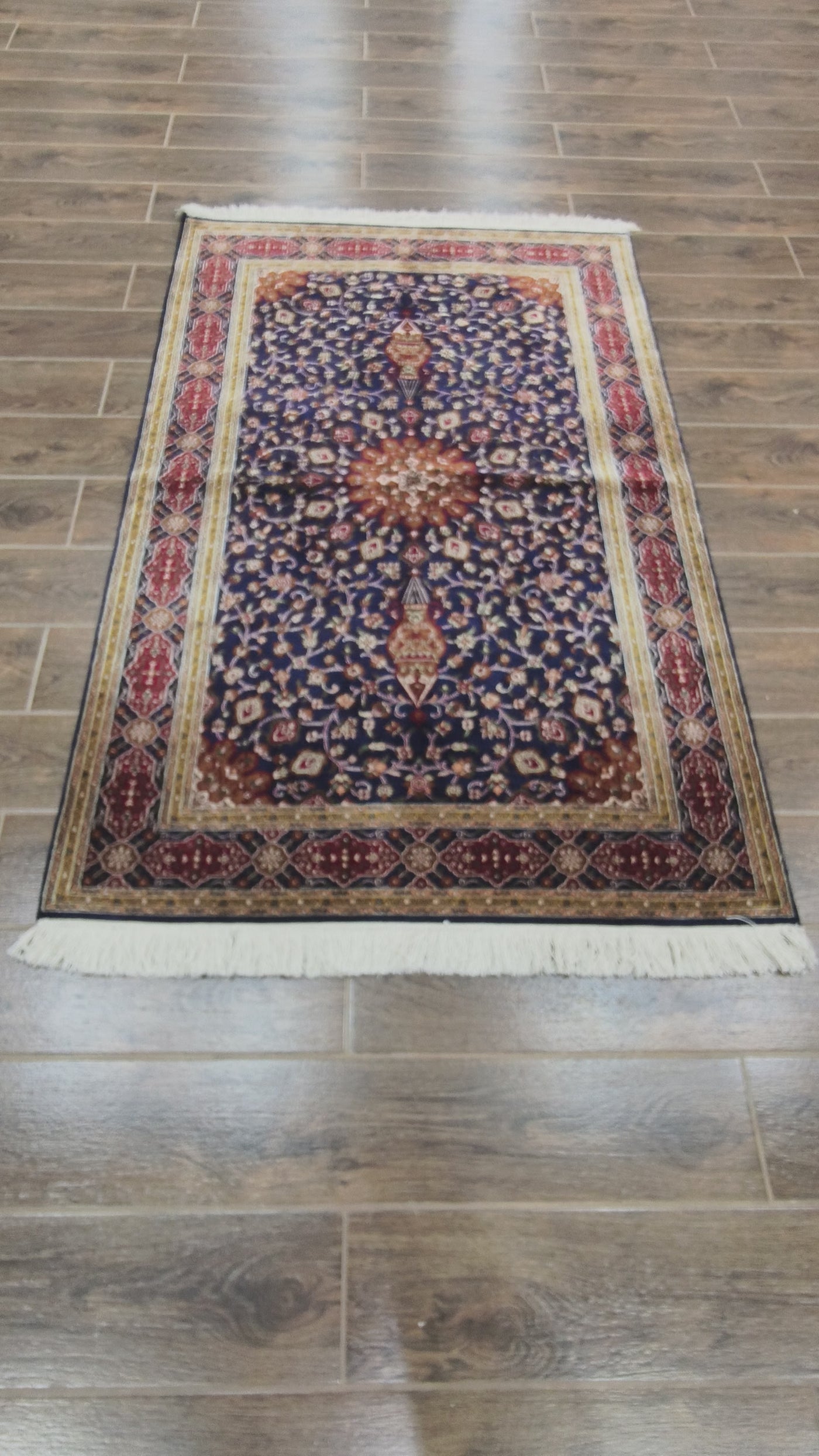 Deep Blue Star Medallion Carpet - Hand Knotted Pure Silk Kashmiri Carpet (2.5ft * 4ft)