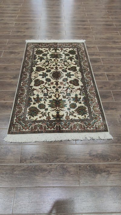 Ivory Floral Elegance Carpet - Hand Knotted Pure Silk Kashmiri Carpet (5ft * 3ft)