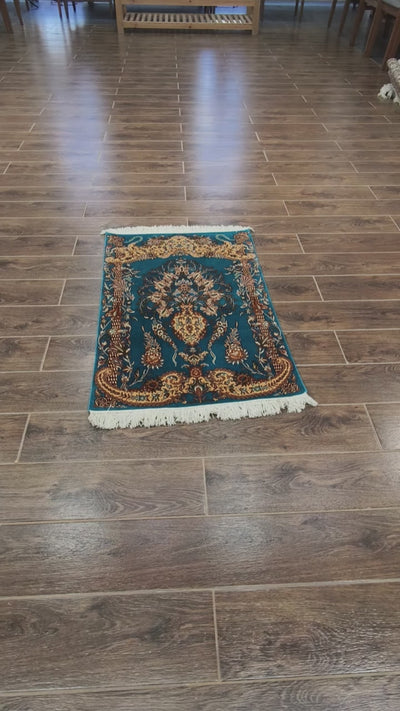 Turquoise Majestic Medallion Carpet - Hand Knotted Pure Silk Kashmiri Carpet (2ft * 3ft)