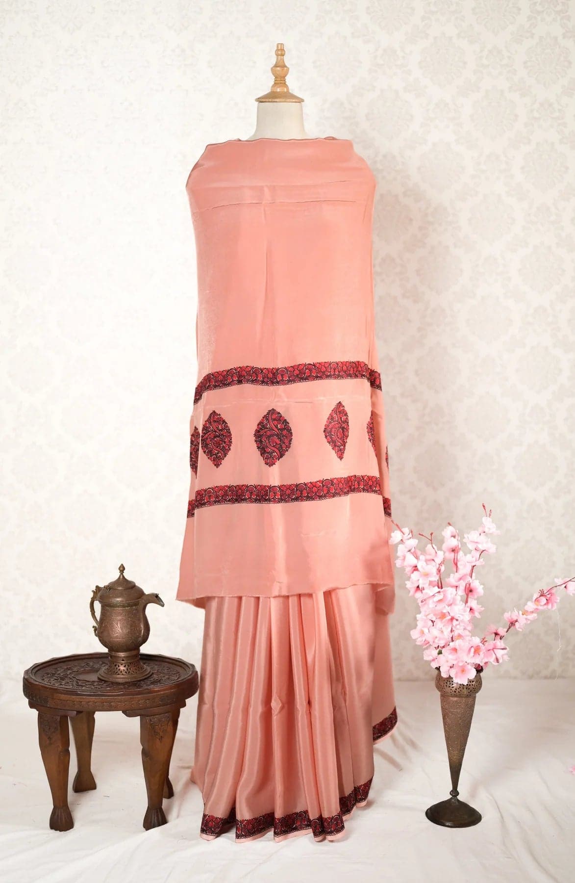 Peach Kashmiri Pure Crepe Aari Embroidery Saree - KashmKari
