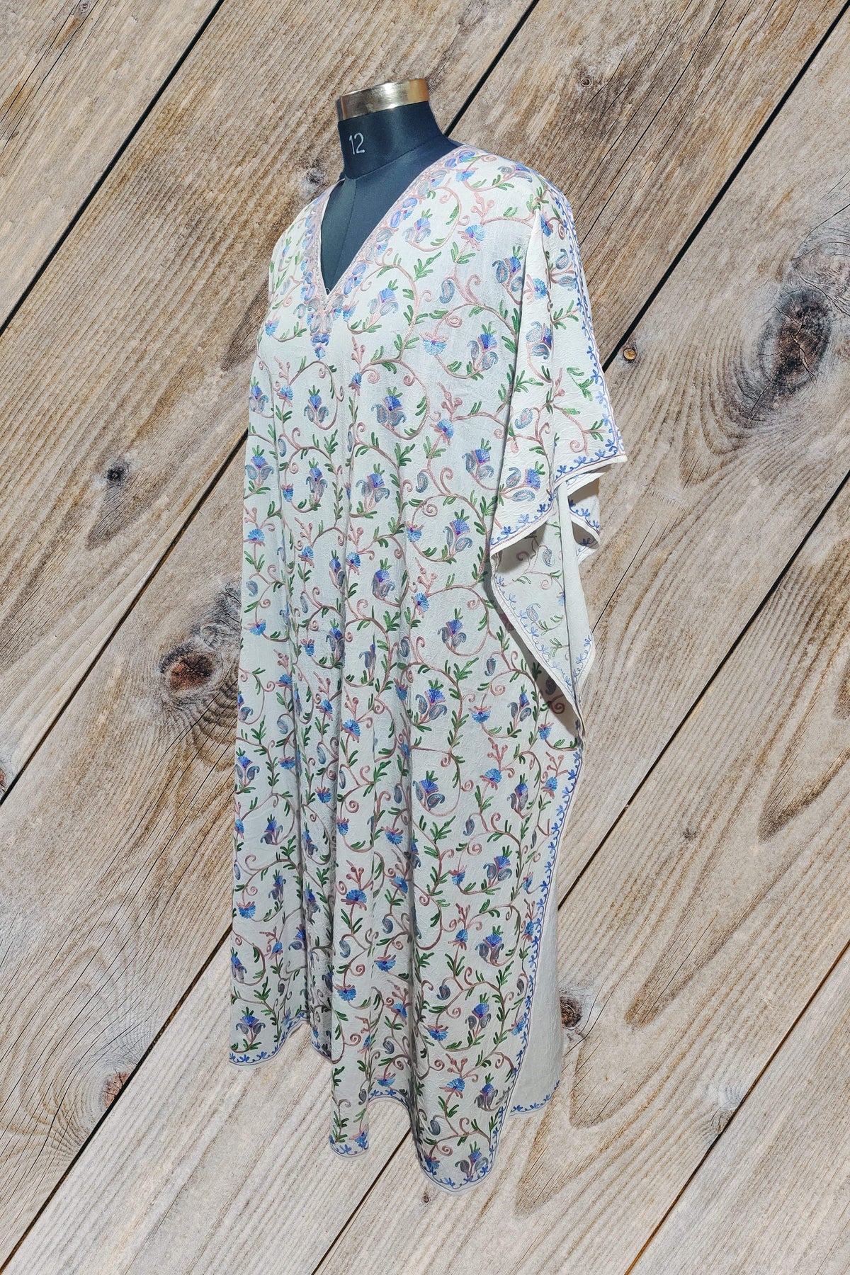 Kashmir Thread kaftan Long Kashmiri Floral Kaftan