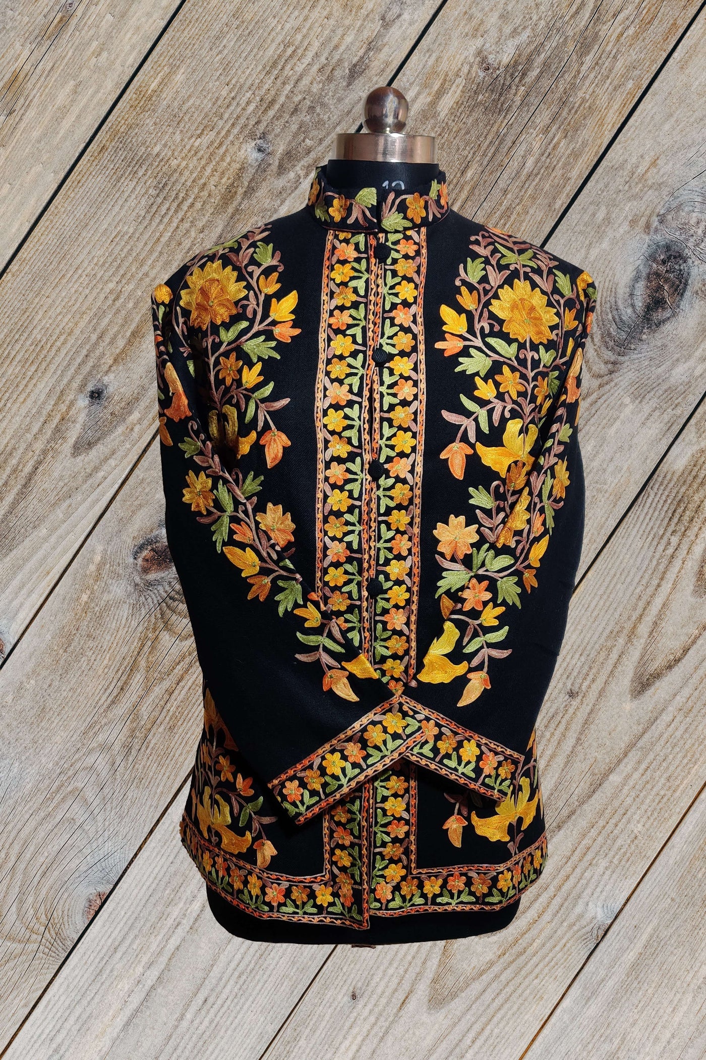 Kashmir Thread Coat XXL (46) Kashmiri  Woolen Jacket With Floral Multi-Color Embroidery