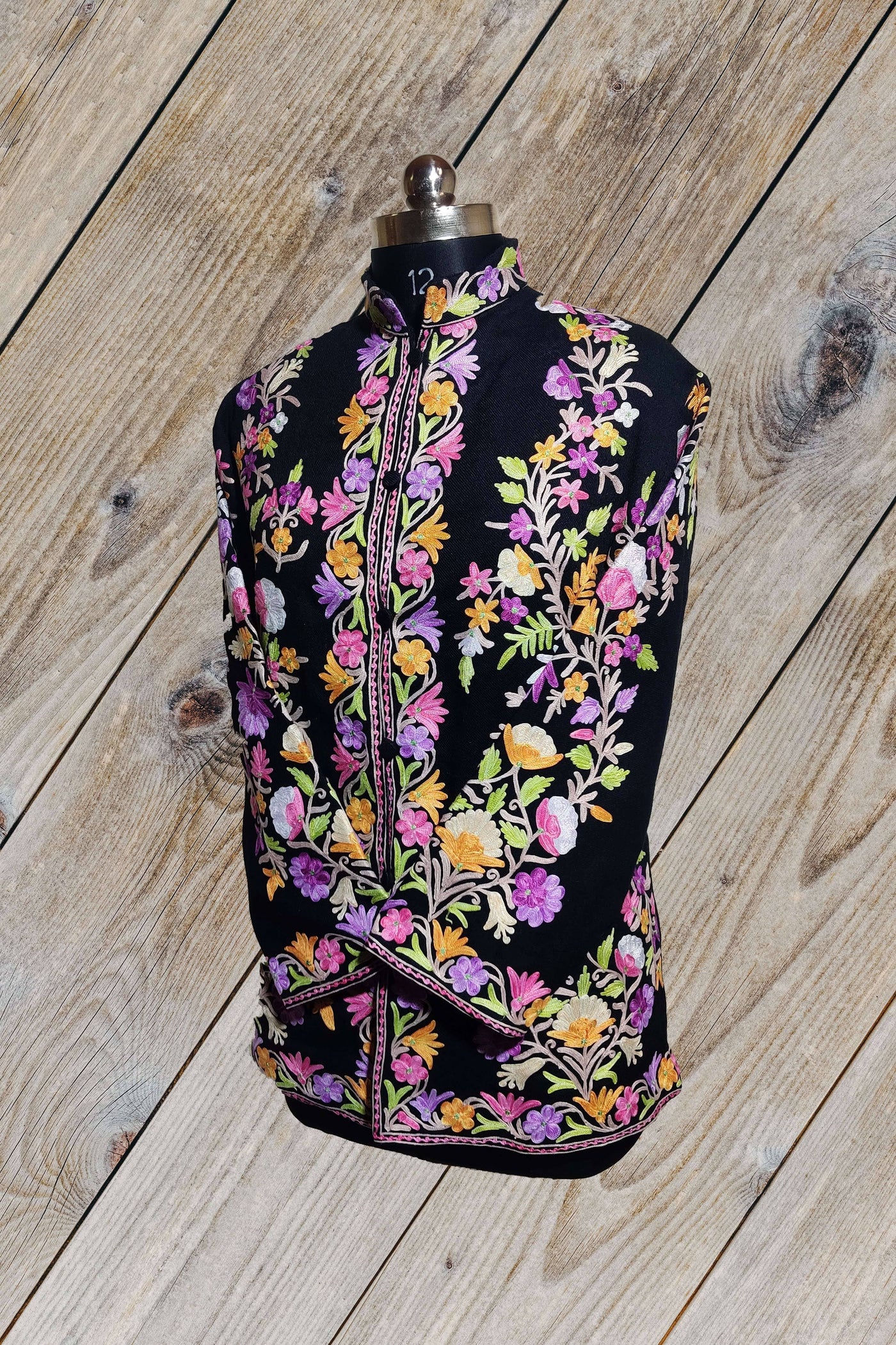 Kashmir Thread Coat XXL (46) Kashmiri Woolen Jacket With Multicolour Floral Embroidery