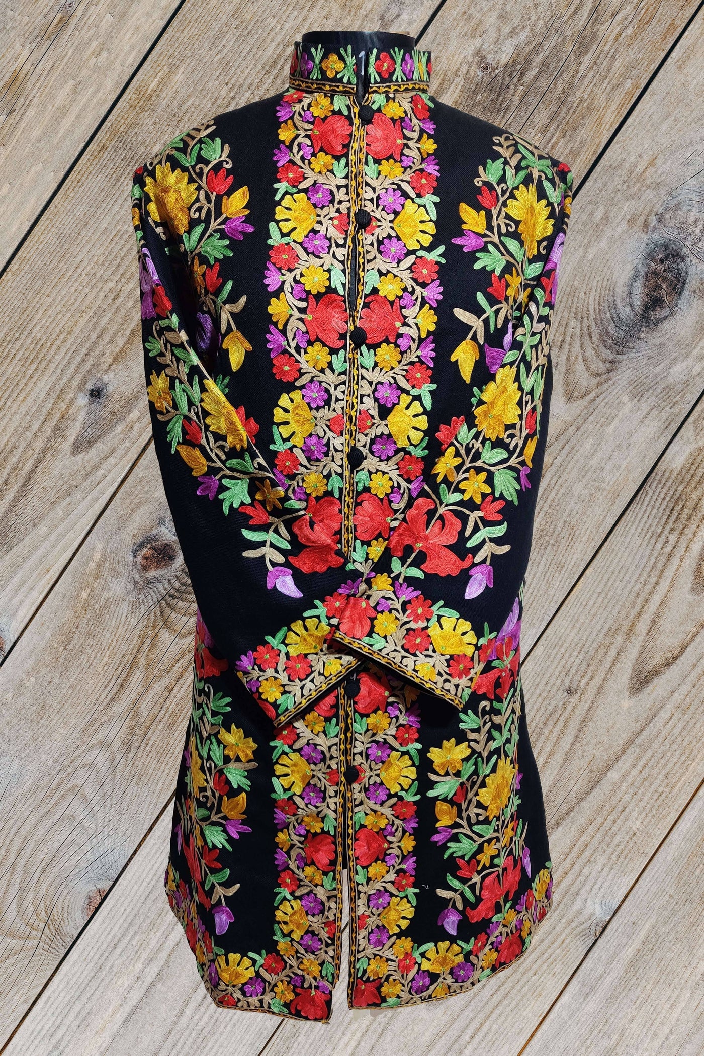 Kashmir Thread Coat XXL (46) Long Kashmiri Woolen Jacket Multicolour Floral Embroidery