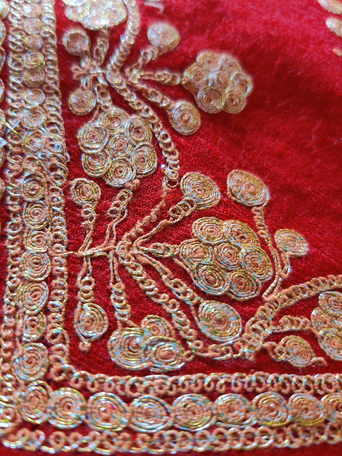 Pure Woolen Kashmiri Embroidery Stole with Tilla Embroidery Kashmiri Stoles KashmKari