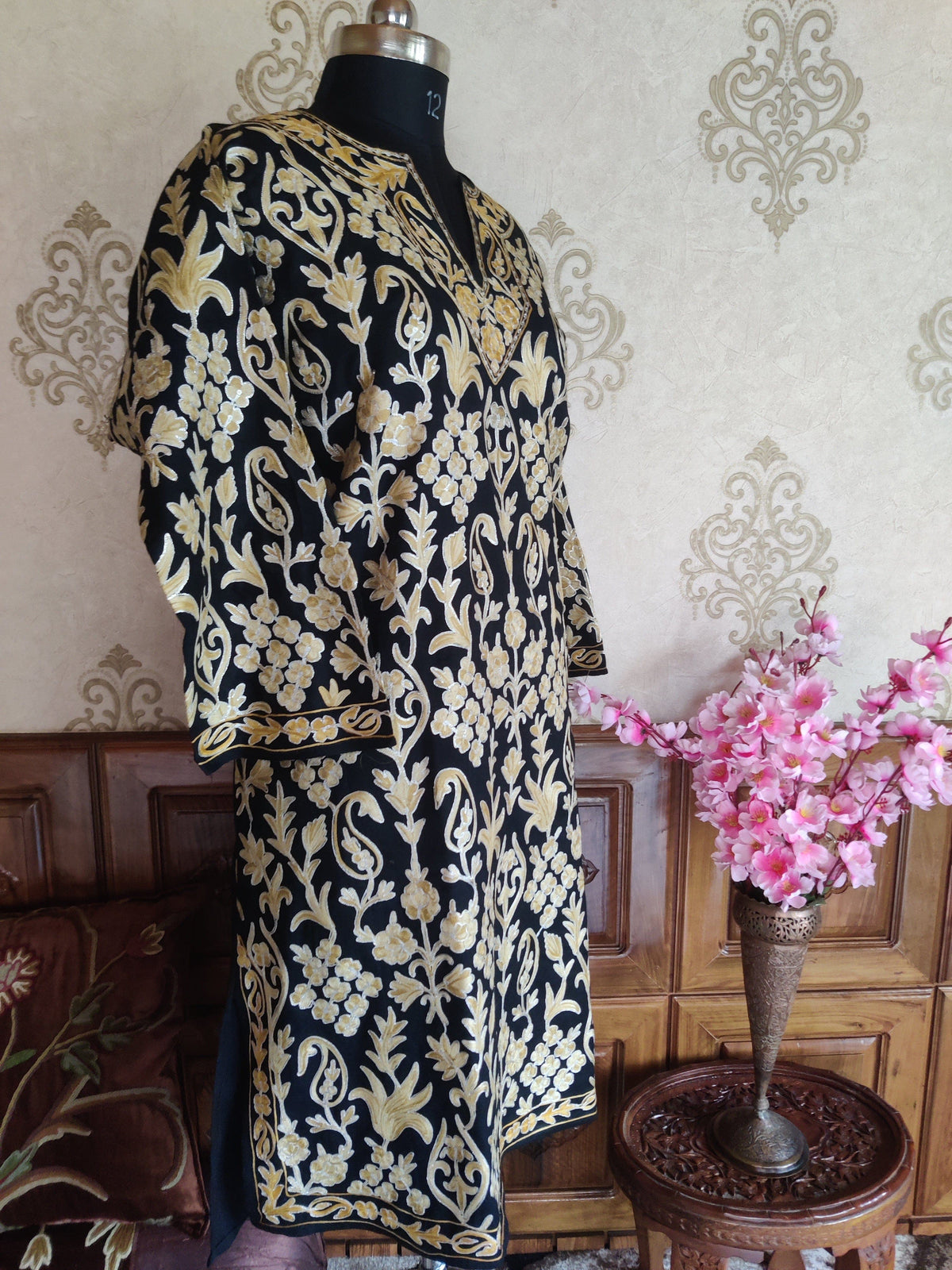 Kashmiri Pheran With Aari Embroidery Jaal Pheran KashmKari Black Buy Kashmiri aari Phiran Online at a Reasonable Price | Kashmir Thread 