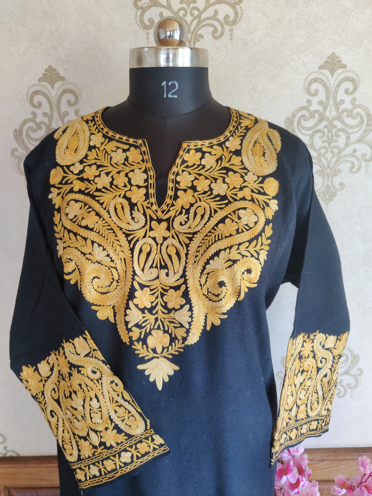 Kashmiri Pheran With Aari Embroidery Pheran KashmKari Buy Kashmiri Aari Neck Embroidery Phiran Online at a Reasonable Price | Kashmir Thread 