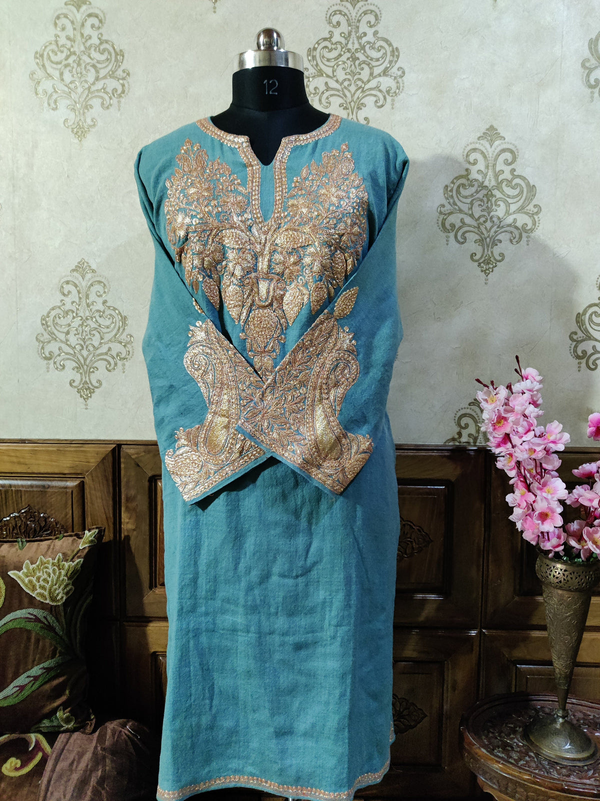 Kashmiri Woolen Pheran with Golden Tilla Embroidery Pheran KashmKari Buy Kashmiri Phiran Aari Embroidery Online at a Friendly Price | Kashmir Thread 