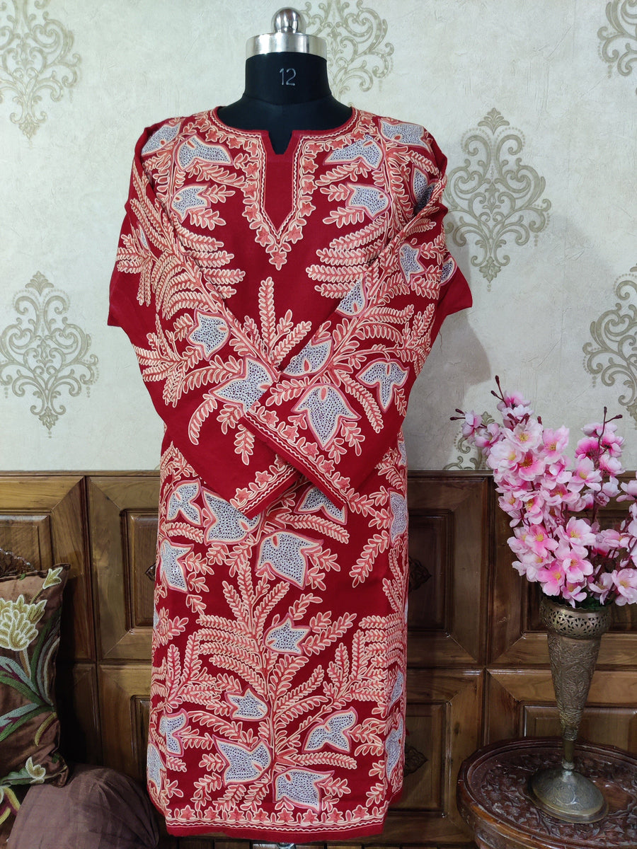 Kashmiri Woolen Pheran with mix of Zari & Aari Embroidery Pheran KashmKari Buy Kashmiri Phiran Aari Embroidery Online at a Friendly Price | Kashmir Thread 