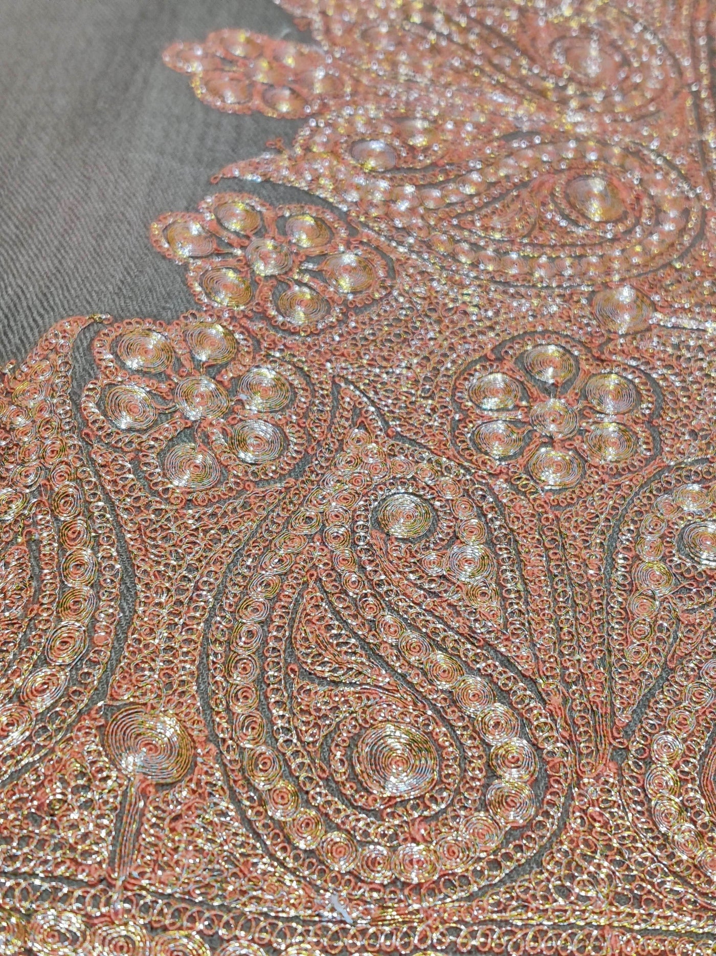 Kashmir Thread shawl Grey Kashmiri Shawl Tilla Embroidery