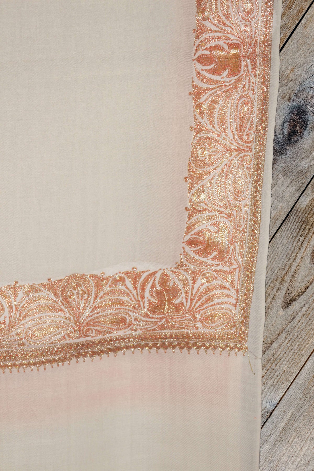 Kashmir Thread shawl White Kashmiri Shawl Tilla Embroidery