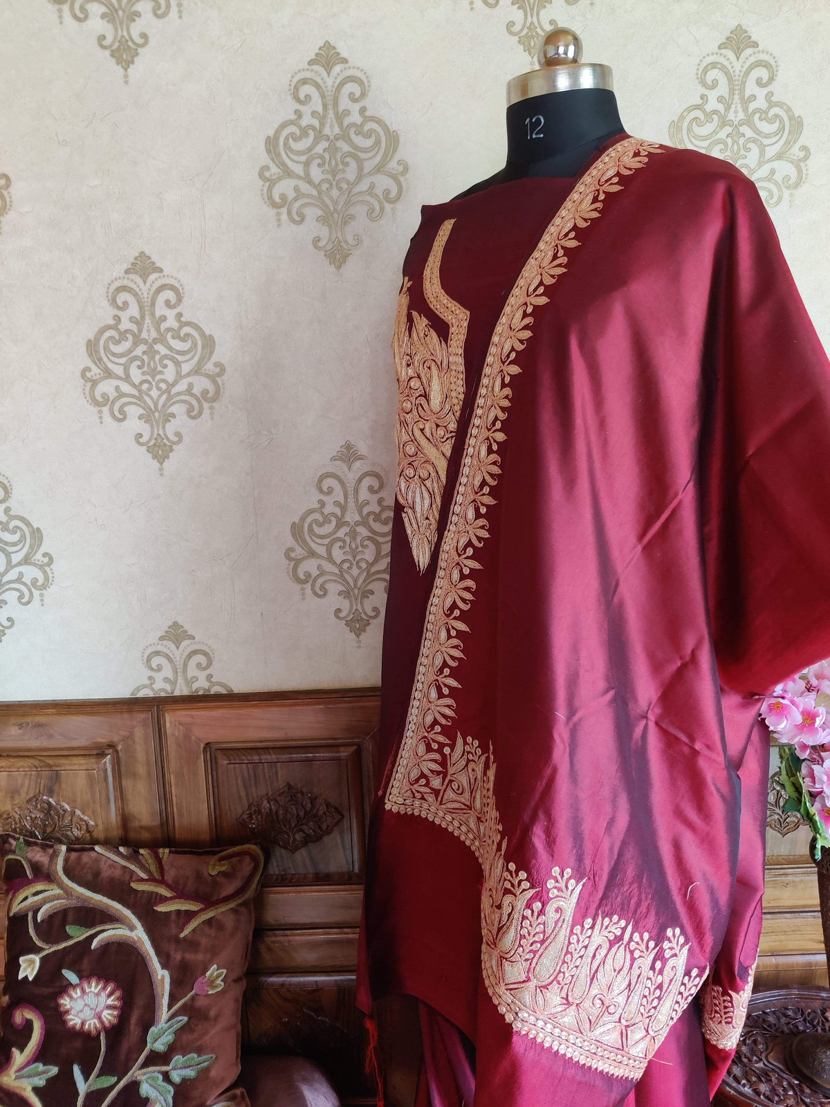 Kashmir Thread Summer Suit Pure Silk Kashmiri Suit Three-Piece With Tilla Embroidery