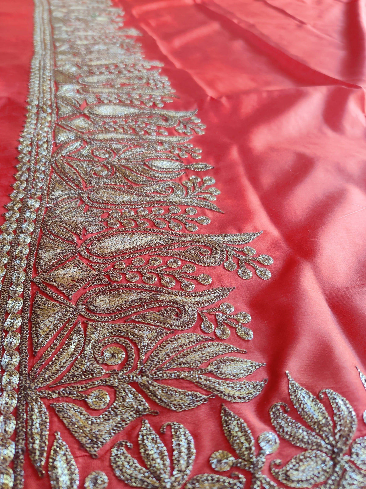 Kashmir Thread Summer Suit Pure Silk Kashmiri Suit Three-Piece With Tilla Embroidery