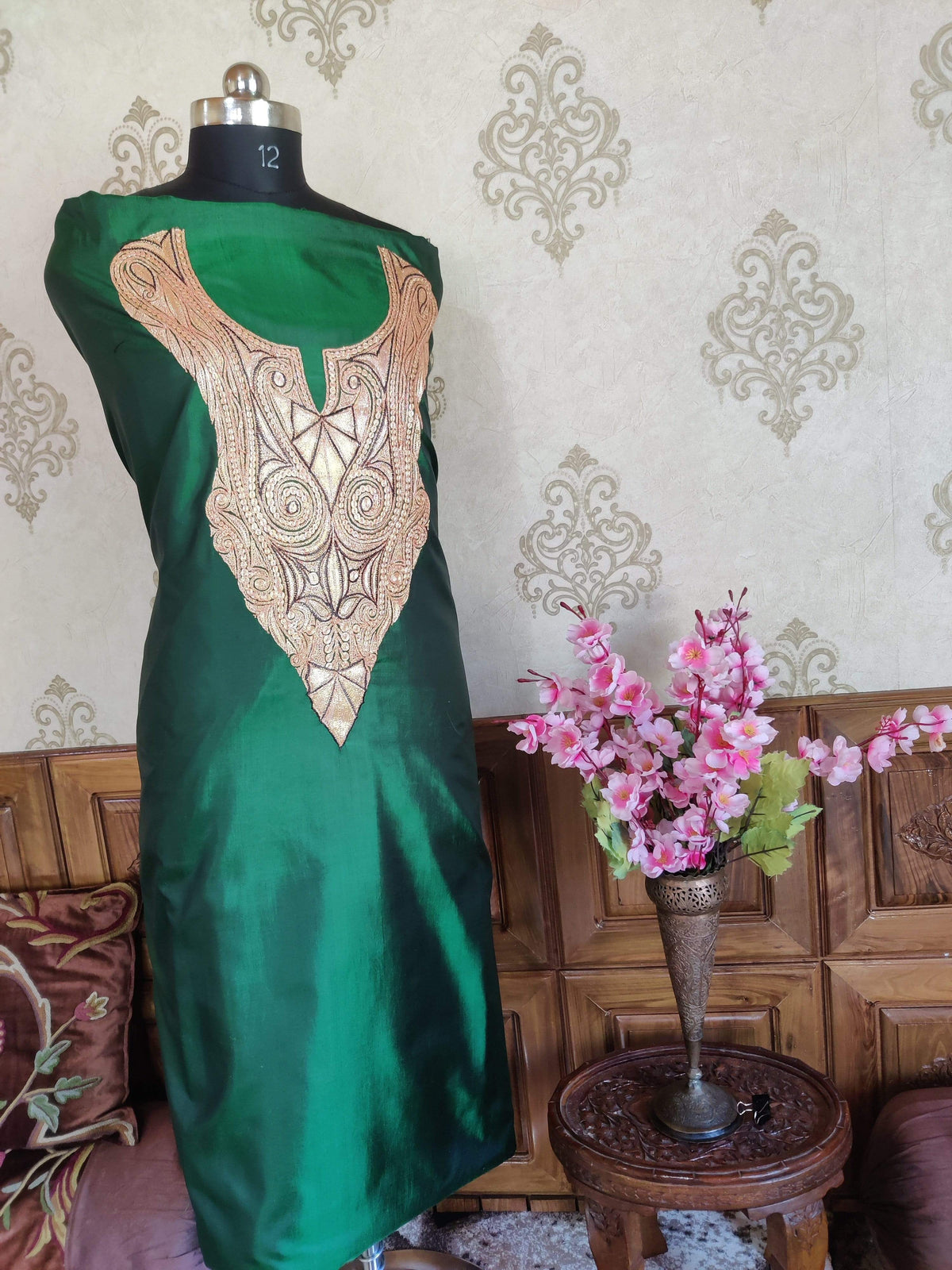Kashmir Thread Summer Suit Pure Silk Kashmiri Suit Three-Piece With Tilla Embroidery