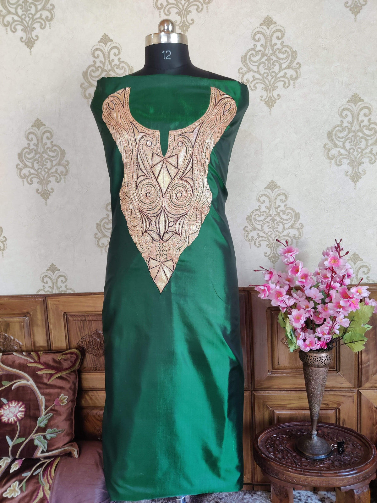 Kashmir Thread Summer Suit Pure Silk Kashmiri Suit Three-Piece With Tilla Embroidery