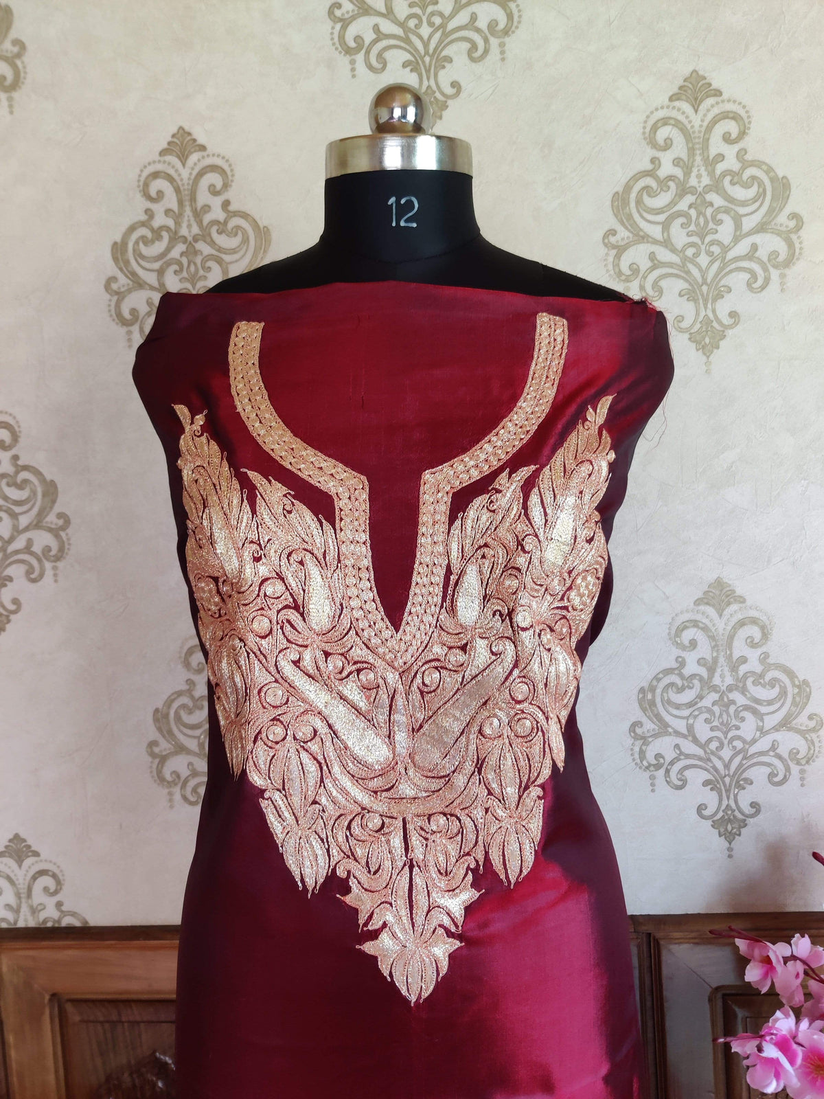 Kashmir Thread Summer Suit Pure Silk Kashmiri Suit Three-Piece With Tilla Embroidery