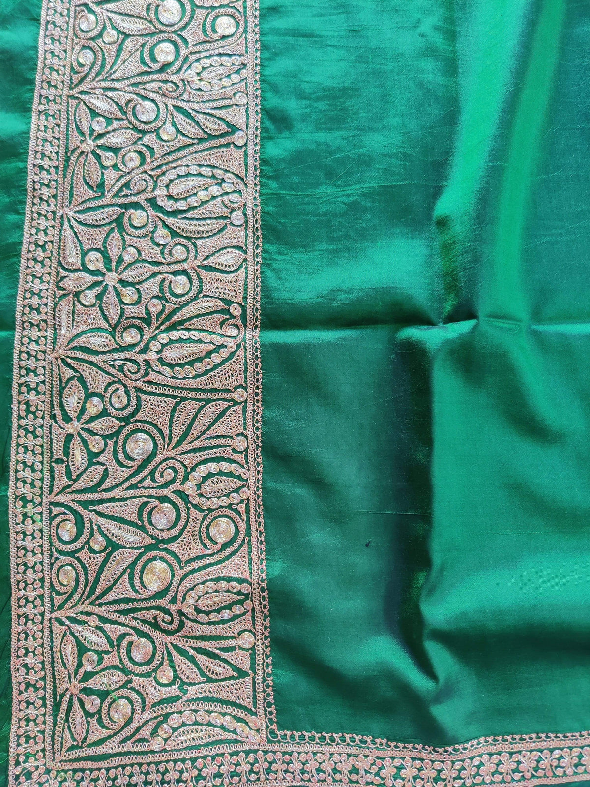 Kashmir Thread Summer Suit Pure Silk Tilla Kashmiri Suit Three-Piece With Heavy Embroidery On Sleeves
