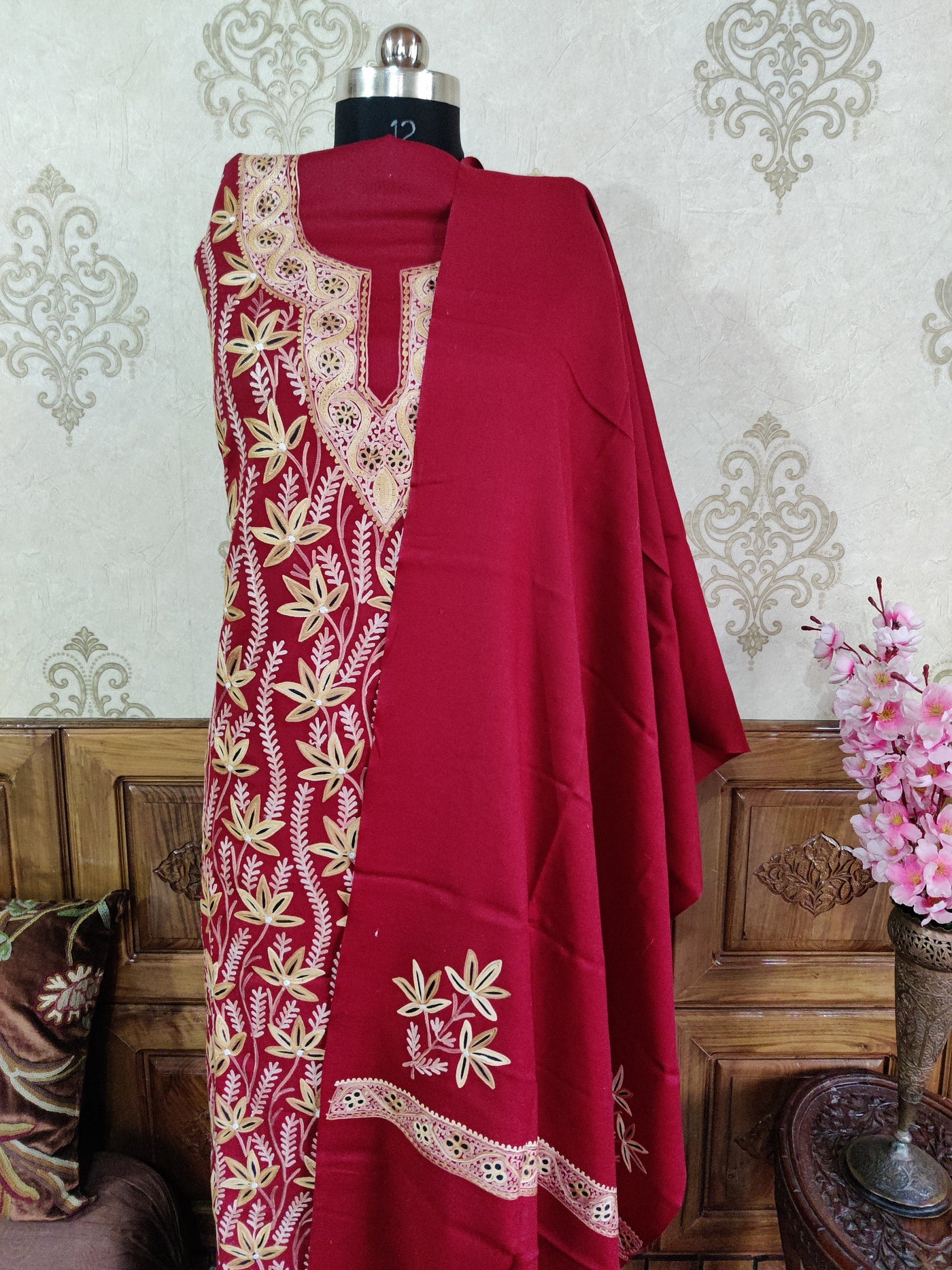 Kashmiri Embroidery Designer Suits | Kashmiri aari Work Suits – Luxuries Of  Kashmir